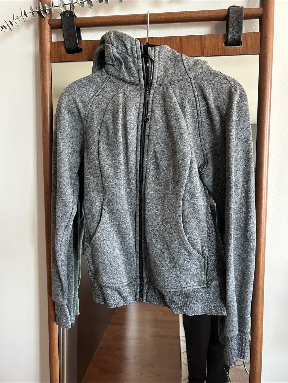 Lululemon Charcoal Scuba Zip